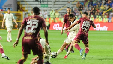 El camino comienza a marcarse: La Primera División se jugaría con esta cantidad de equipos