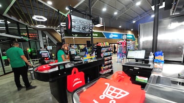 Escazú recibe a la nueva tienda número 80 de Megasuper