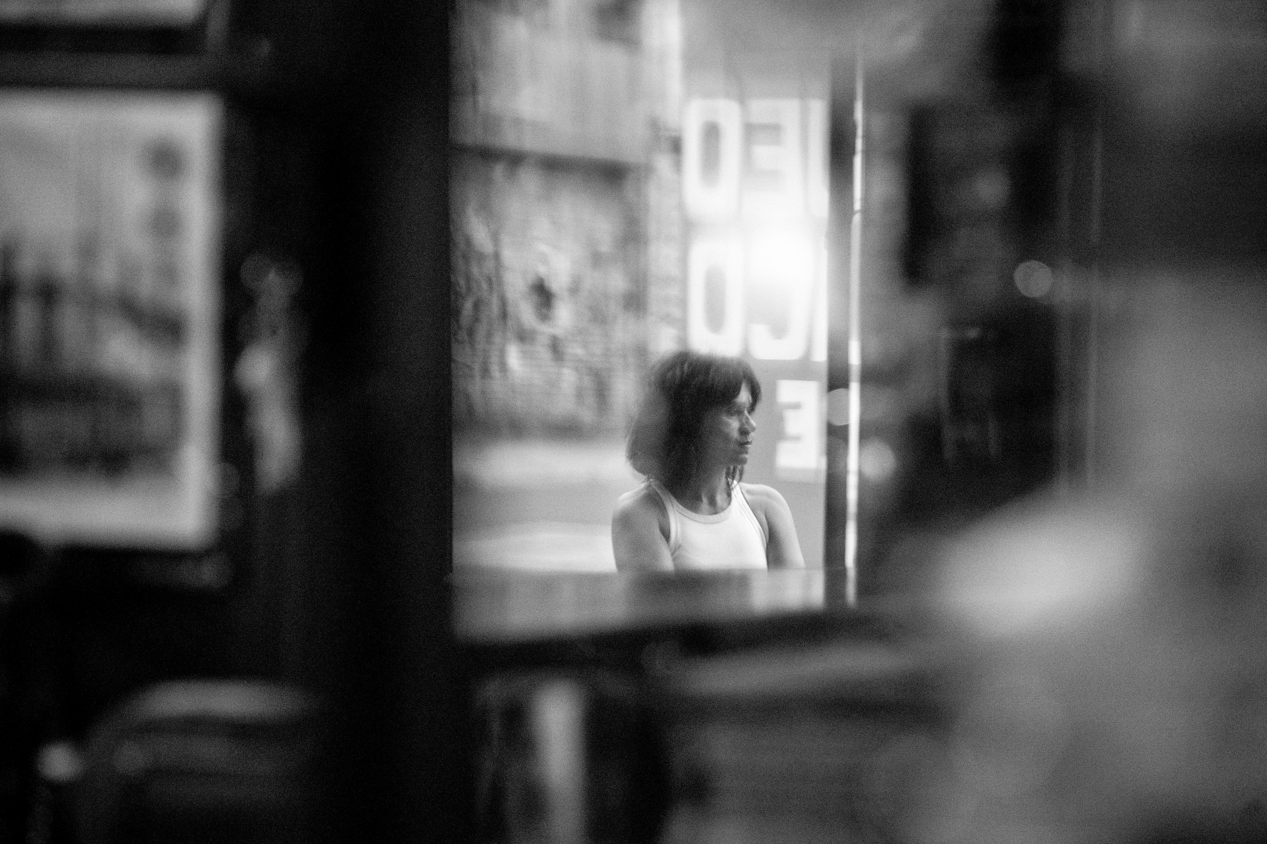 La escritora María Montero es una de las autoras de '¿Dónde jugarán las niñas?', selección de crónicas publicada por Perro Azul.