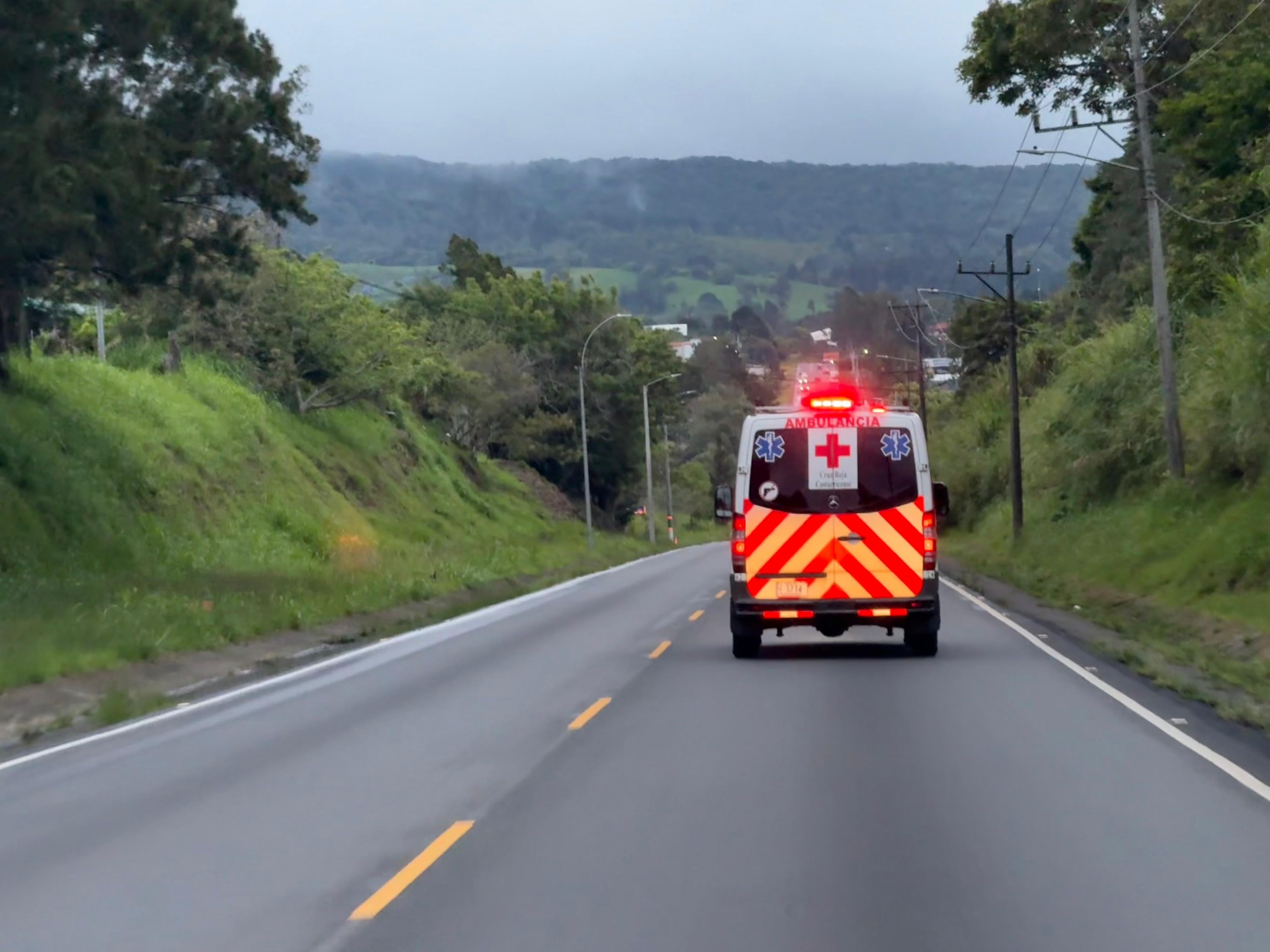 Choque triple ruta 32