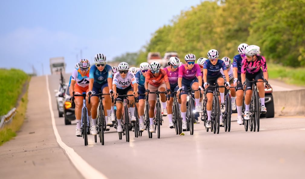 Vuelta Máster Femenina Kölbi-Kivelix
Primera etapa
68 kilometros
Cañas - Bagaces Cañas
17 de julio del 2026
Fotografía: Ernesto Chacón