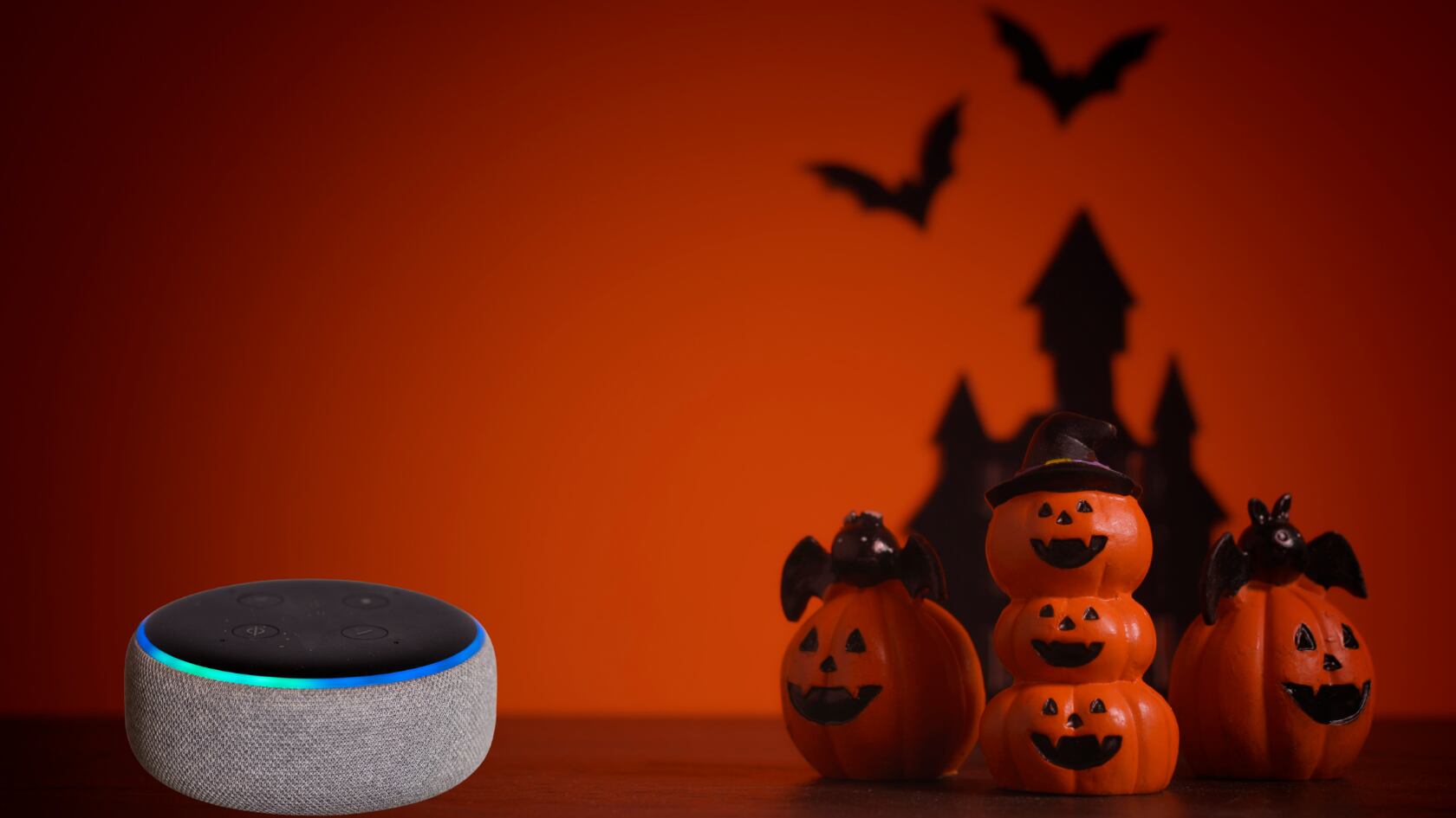 Alexa tiene un modo Halloween con sonidos, historias de terror y juegos interactivos que se activan por comandos de voz.