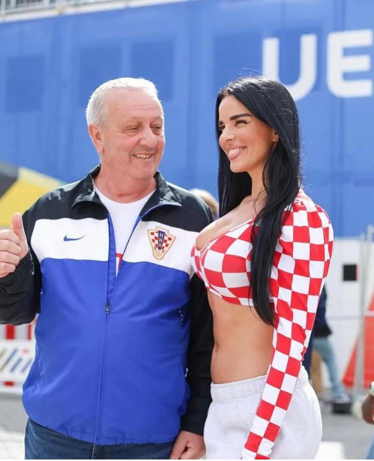 Ivana Knoll
Modelo Croata
La Novia del Mundial Catar 2024
19 de junio 2024
Fotografías de Instagram