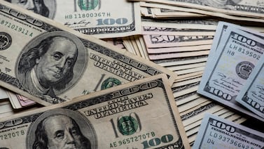 Abundancia de dólares: Superávit en ventanilla de bancos registra niveles récord