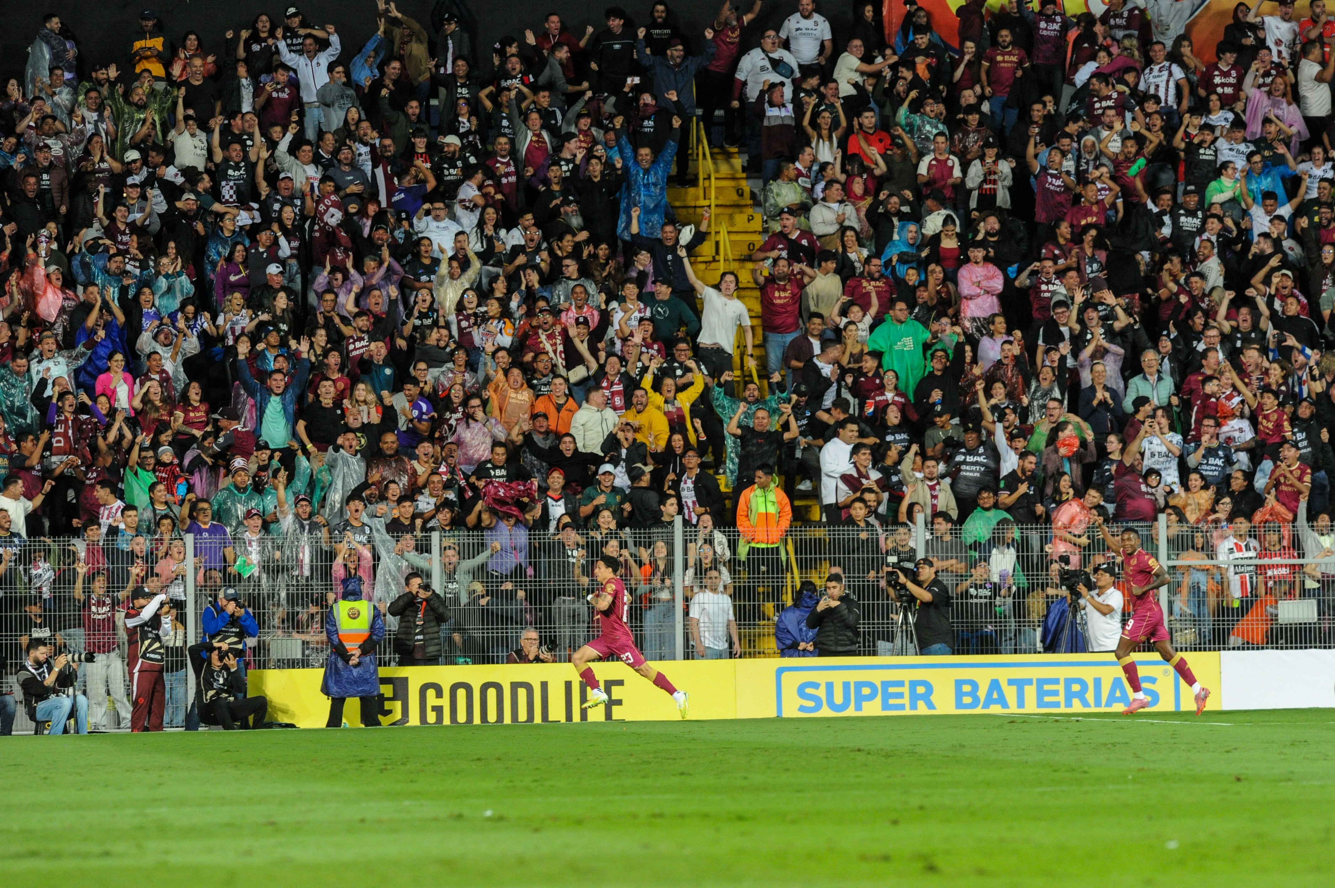 Clásico Saprissa vs Alajuelense.