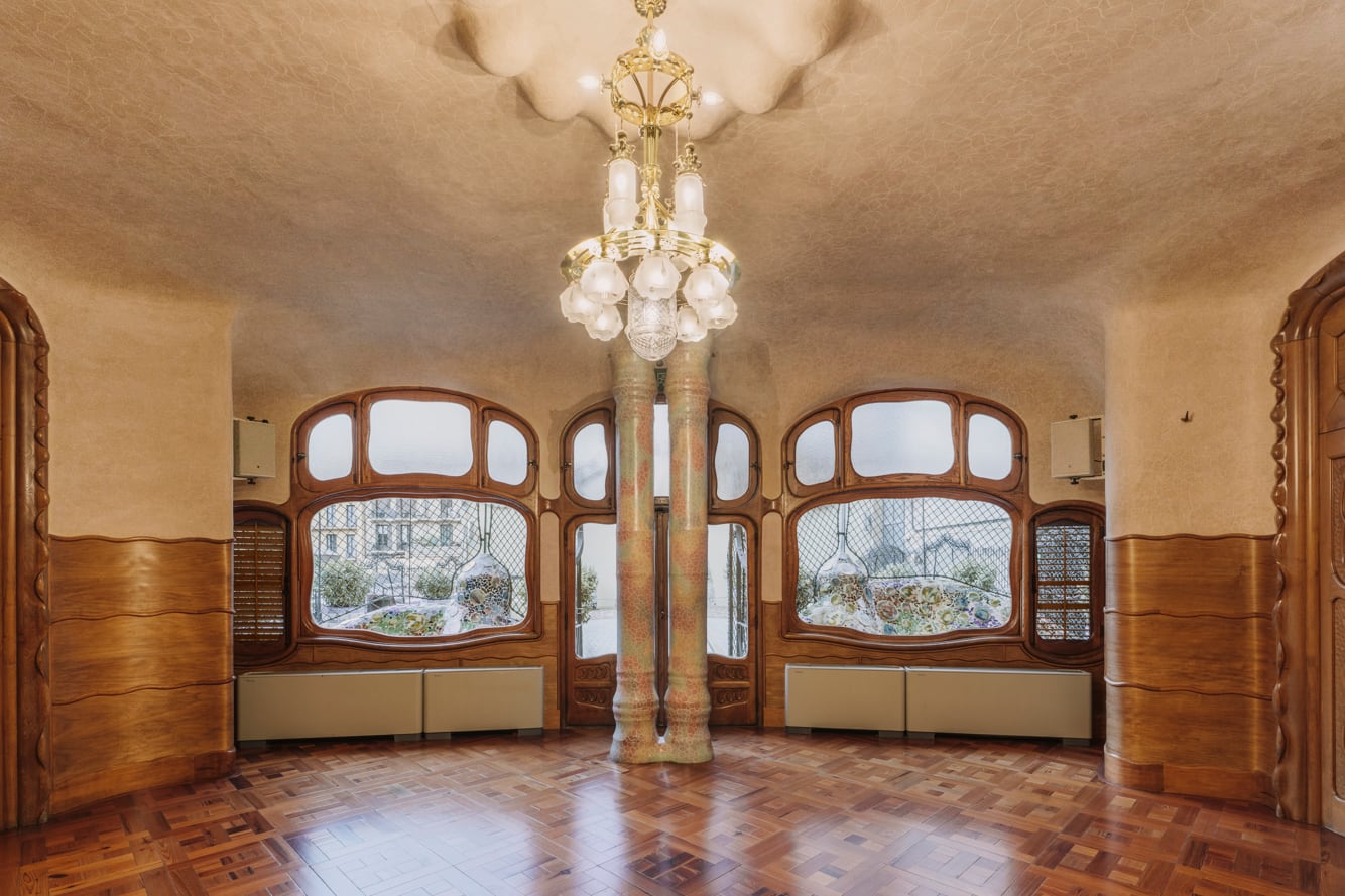 Interior de la Casa Batlló en Barcelona, creada por Antoni Gaudí.
