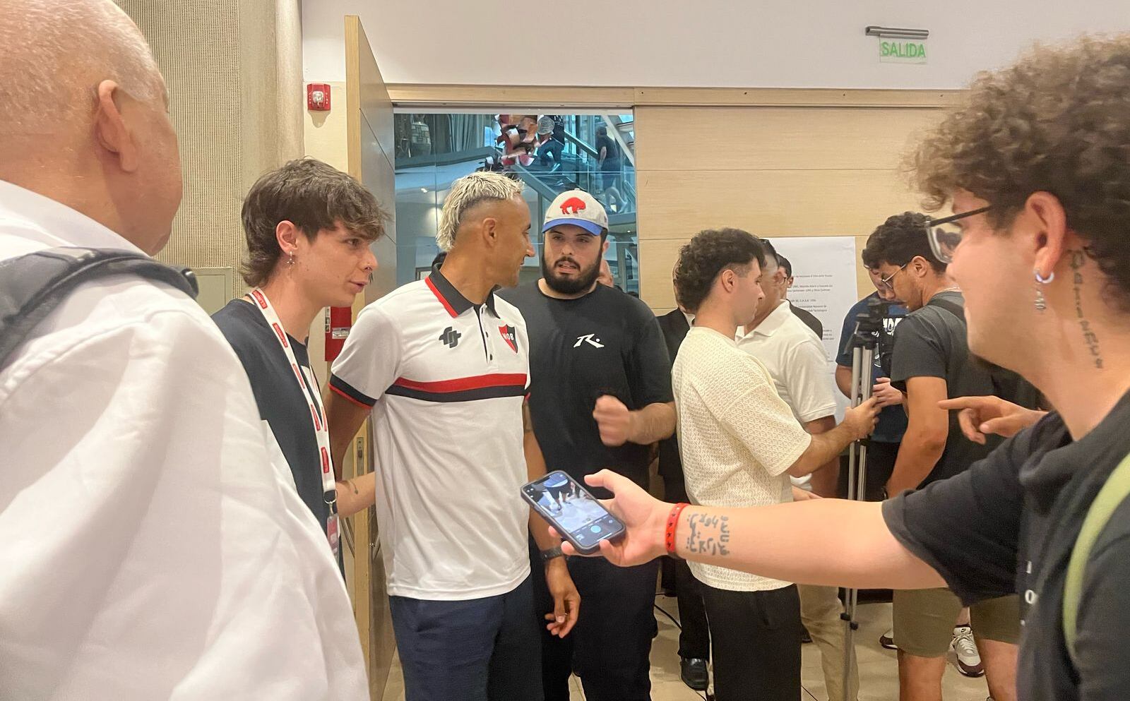 El clásico entre Newell’s Old Boys y Rosario Central será este domingo 16 de febrero, a las 2 p. m., en el estadio Marcelo Bielsa, por la fecha seis de la Liga Profesional Argentina.