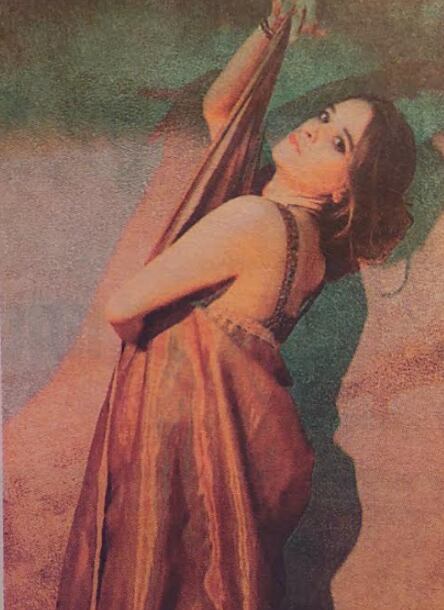 Ana Clara Carranza como Mata-Hari. La Nación, Viva, 1° de noviembre de 1996.