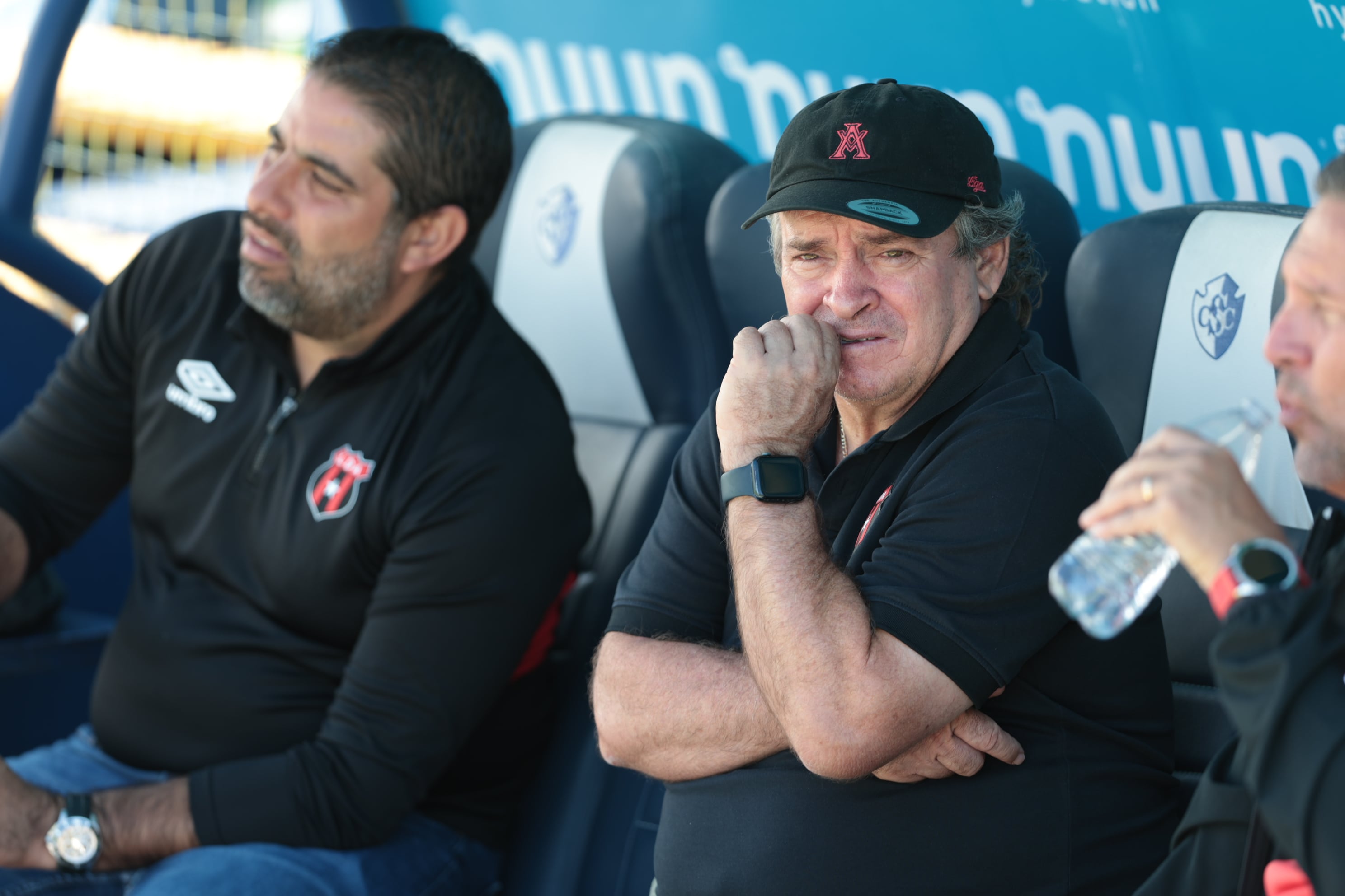 30/11/2025/ Juego entre Club Sport Cartagines vs Liga Deportiva Alajuelense por la fecha 17 del torneo apertura de l Liga Promerica en el estadio Fello Meza / foto John Durán