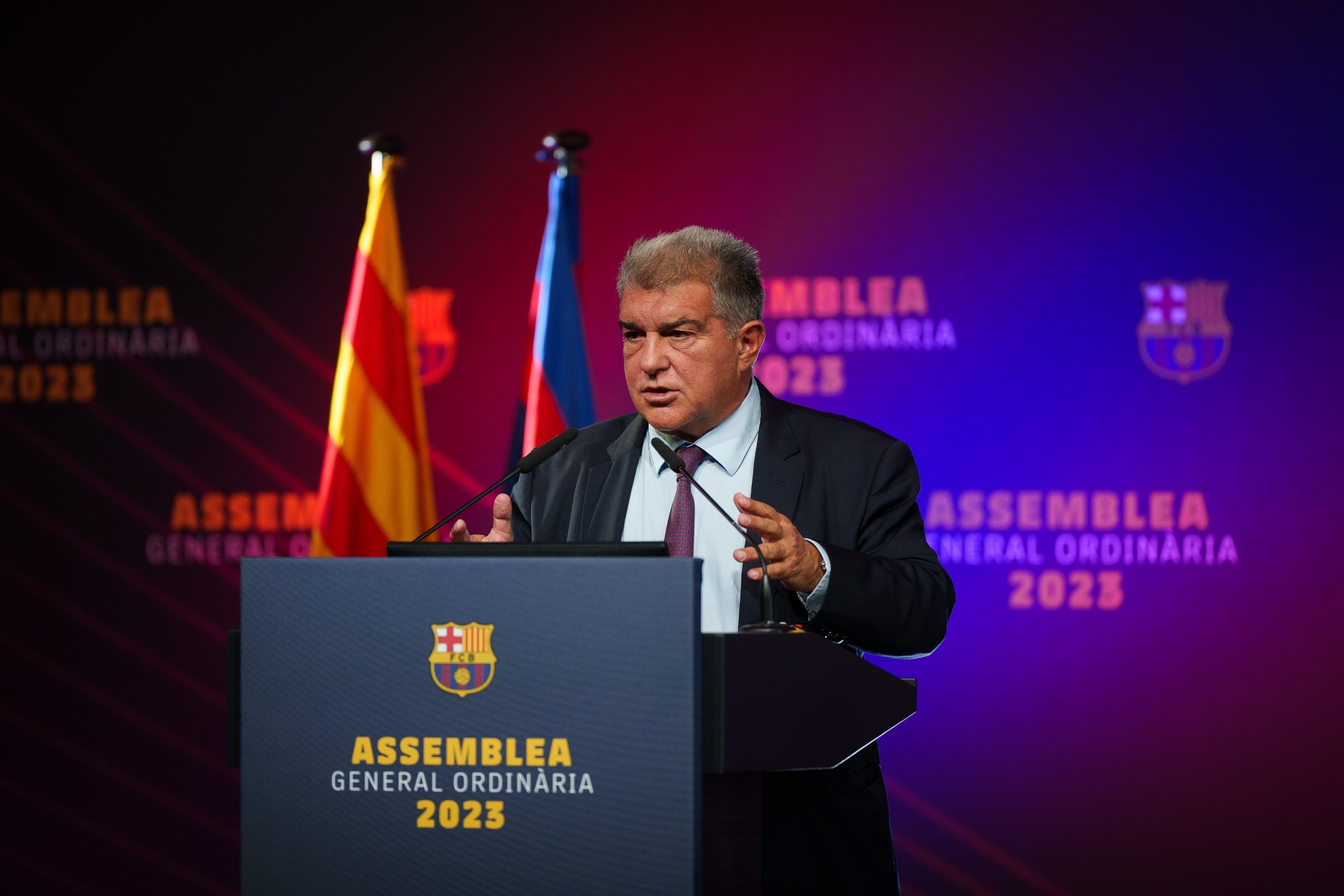El presidente del FC Barcelona, Joan Laporta, durante la Asamblea de Compromisarios del club del 21 de octubre de 2023, afirmó que: "El 'Caso Negreira' lo ganaremos"