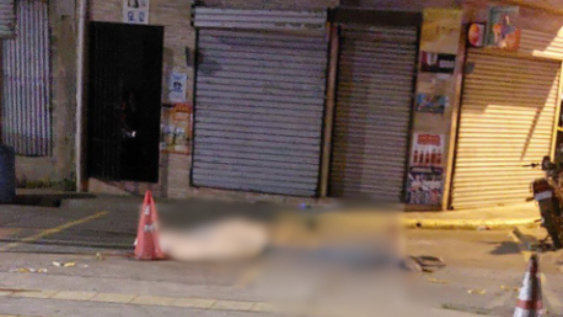 El doble homicidio ocurrió en María Reina, frente a un establecimiento la madrugada de este domingo.