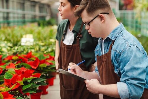 El Código de Trabajo fue aprobado el 15 de setiembre de 1843.