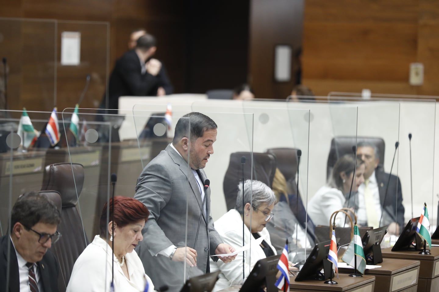 PLN exige a comisión que investiga presunto abuso sexual de Fabricio Alvarado rendir informe a tiempo