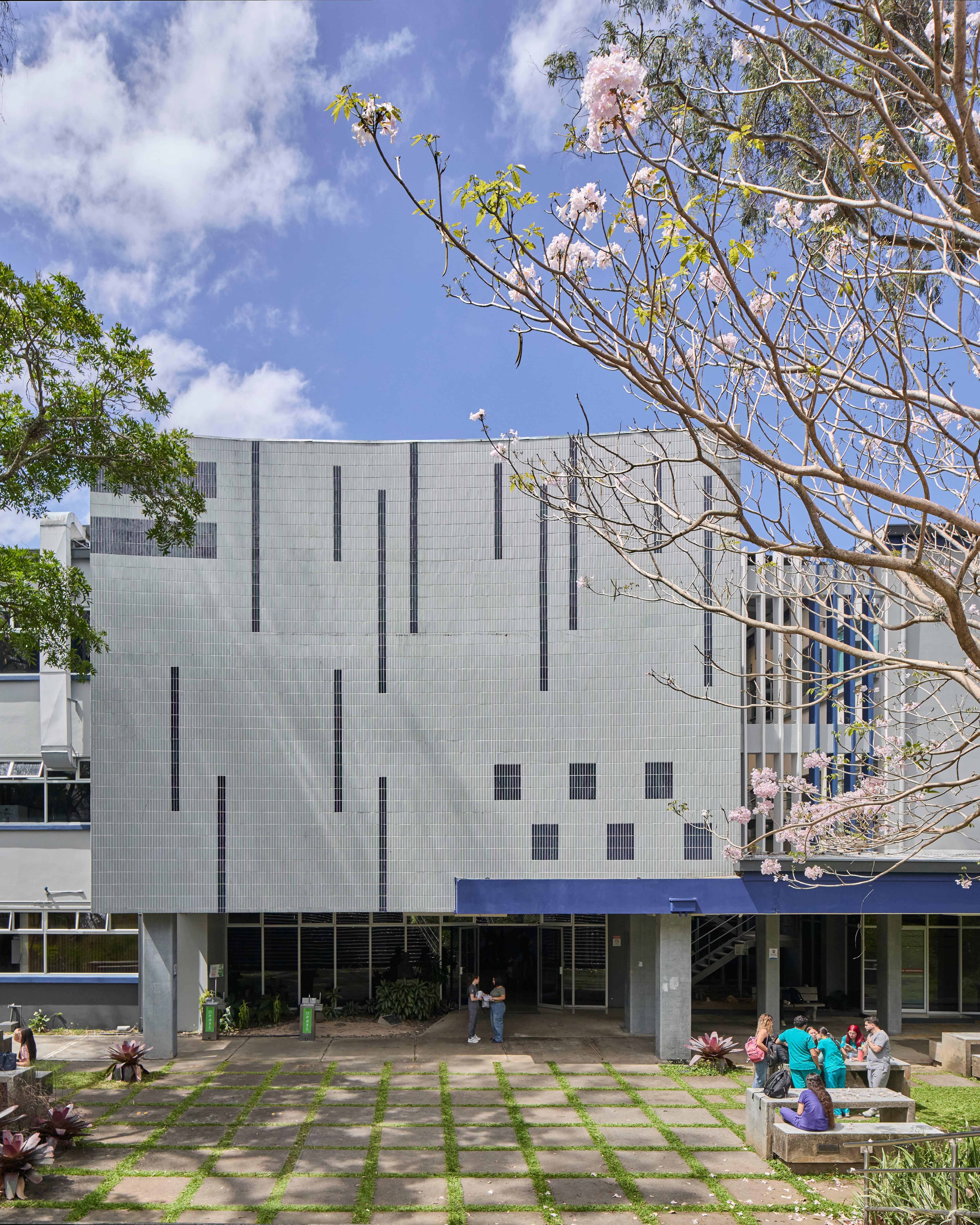 Facultad de Medicina de la Universidad de Costa Rica, ubicada en Finca 1 en la Ciudad Universitaria Rodrigo Facio.