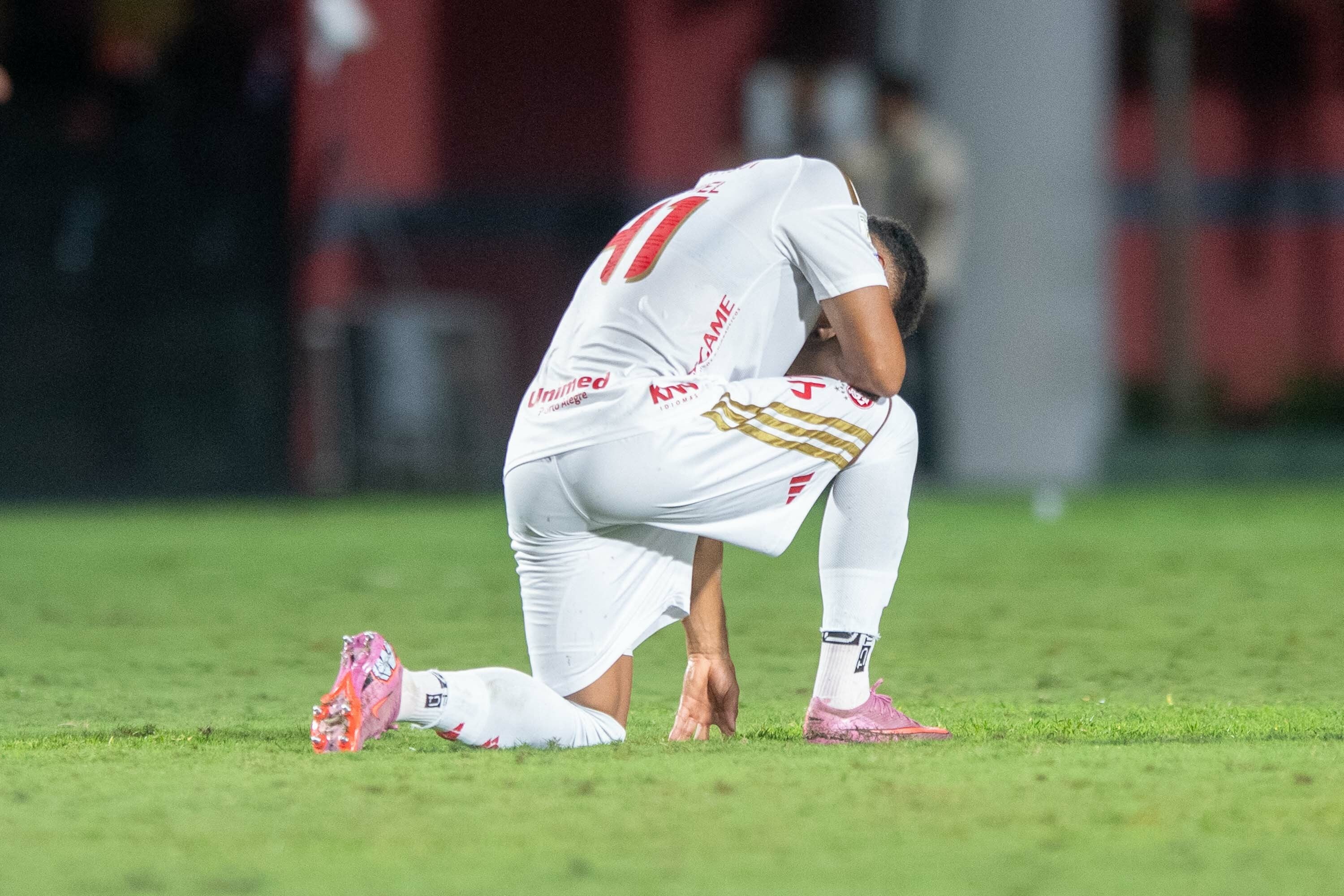 Victor Gabriel, jugador del Internacional de Porto Alegre, recibió un duro castigo por causar la lesión de un rival. Aquí, en un partido del campeonato de Brasil.