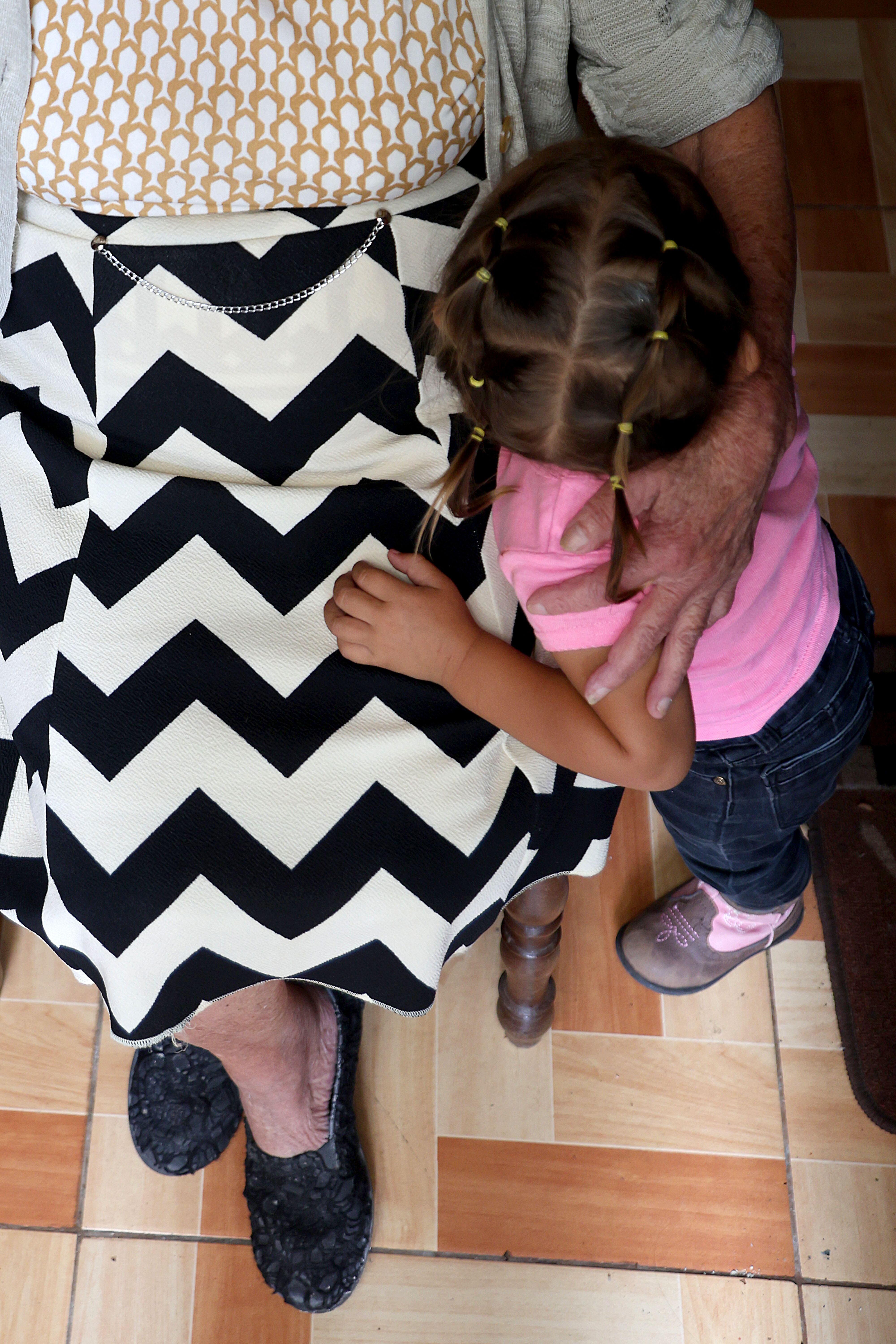 06/04/2024 FOTOS CONCEPTUALES para el tema de niños huérfanos, a cargo de la abuelita, porque su mamá fue víctima de femicidio. Foto: Rafael Pacheco Granados