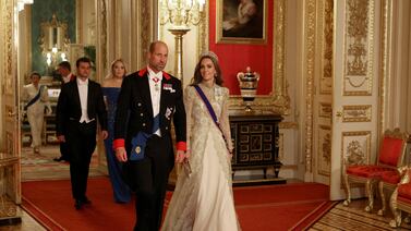 La reina Isabel convenció a William de volver con Kate Middleton durante su separación temporal
