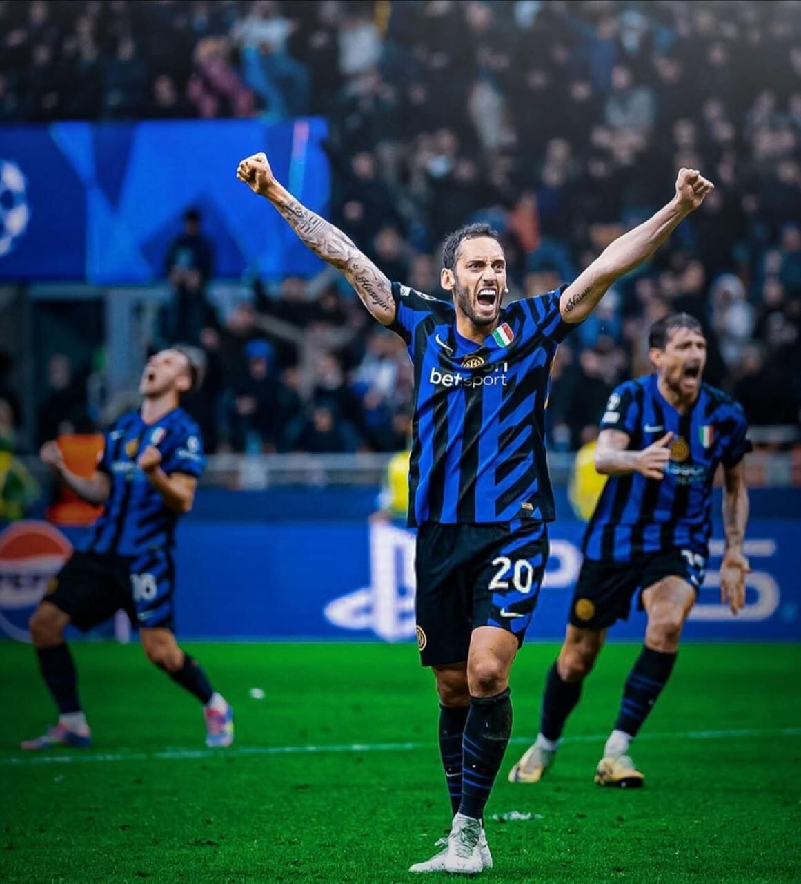 Inter de Milán vs. Barcelona
Semifinales
Hakan Çalhanoğlu
Champions League 2025
6 de mayo del 2025
Uefa