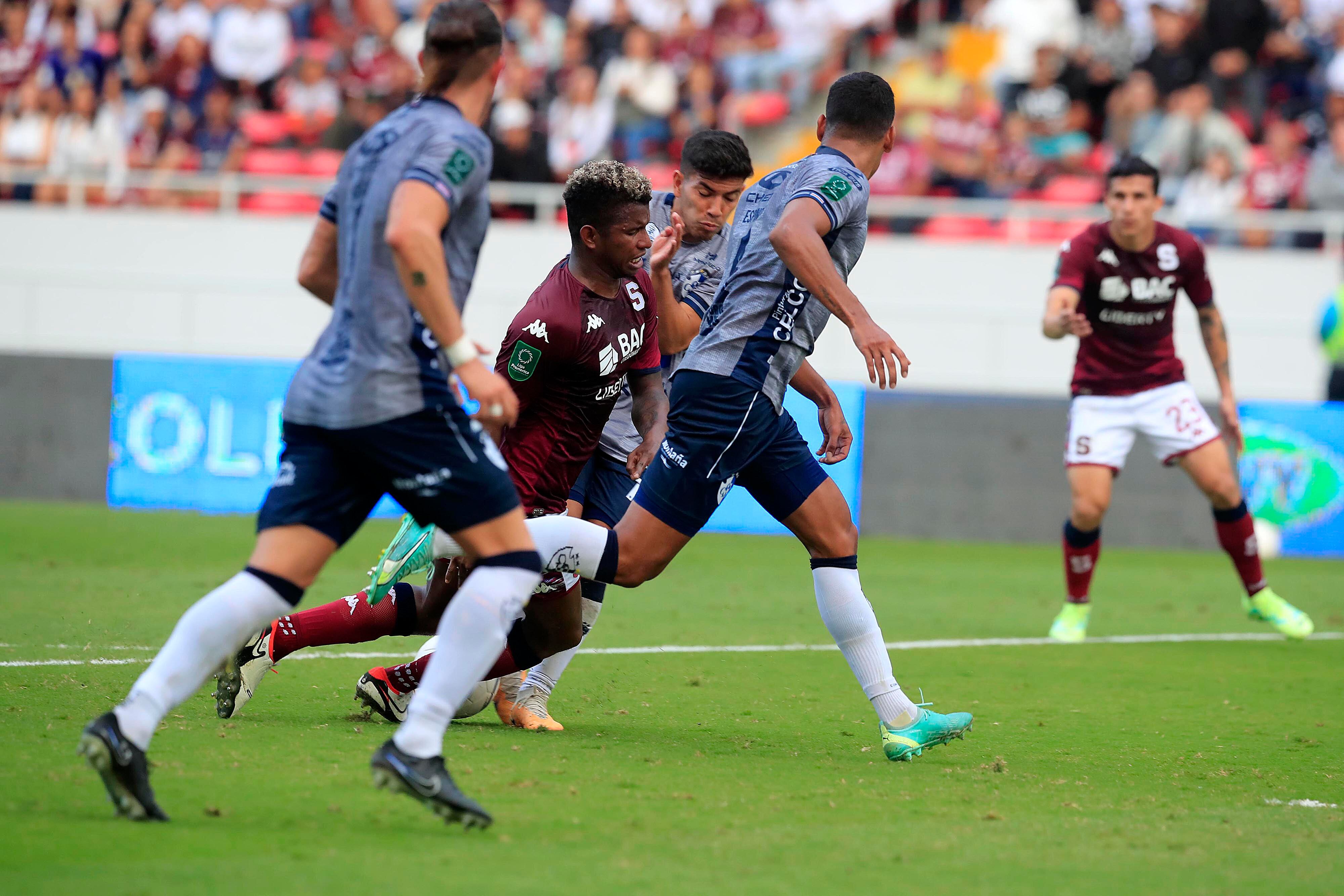 21/01/2024 Estadio Nacional, La Sabana. El Deportivo Saprissa recibió al Club Sport Cartaginés, en partido de la jornada 3 del Torneo de Clausura 2024, Copa Promérica. Foto: Rafael Pacheco Granados