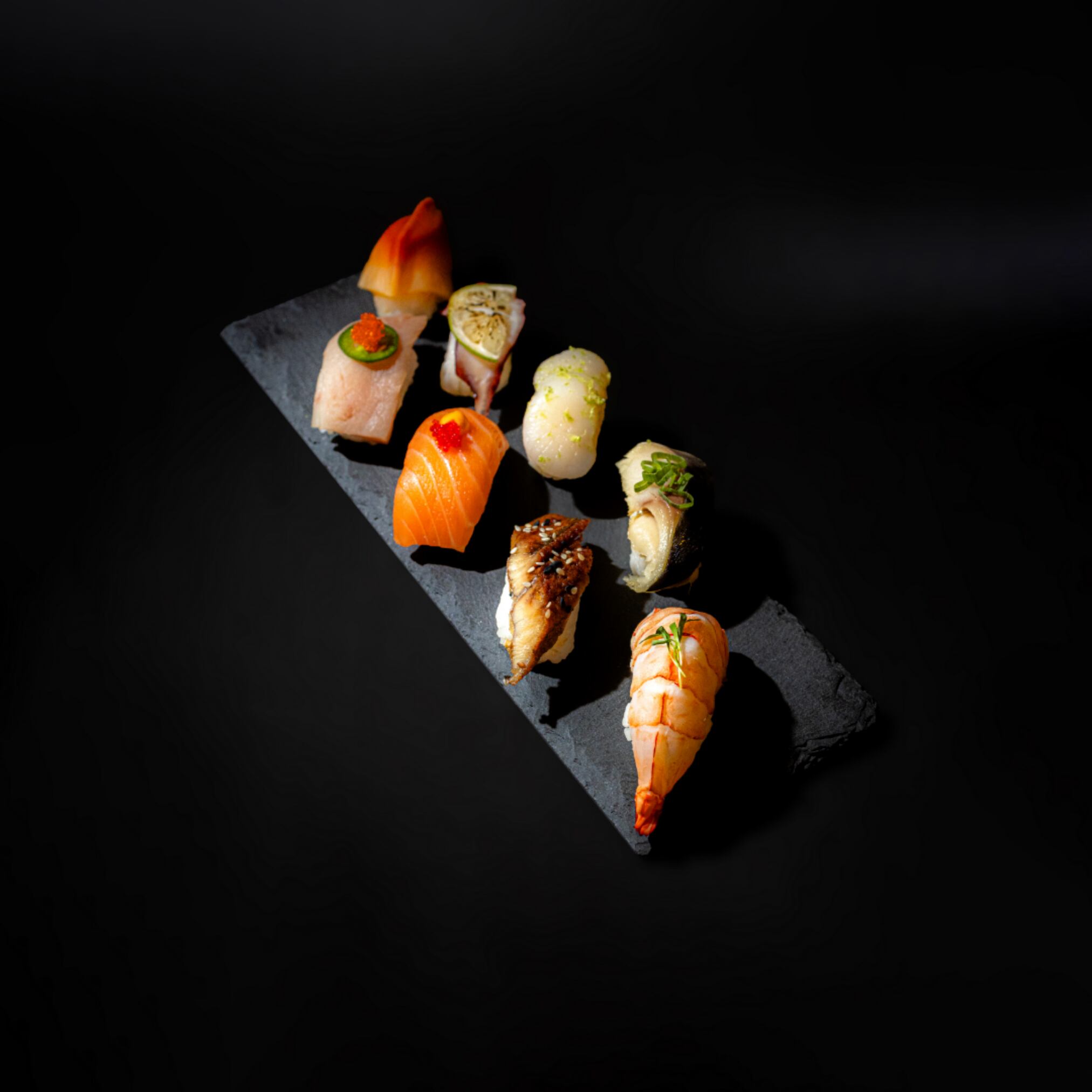 Selección de nigiris de Kaiko Izakaya Sushi Bar.