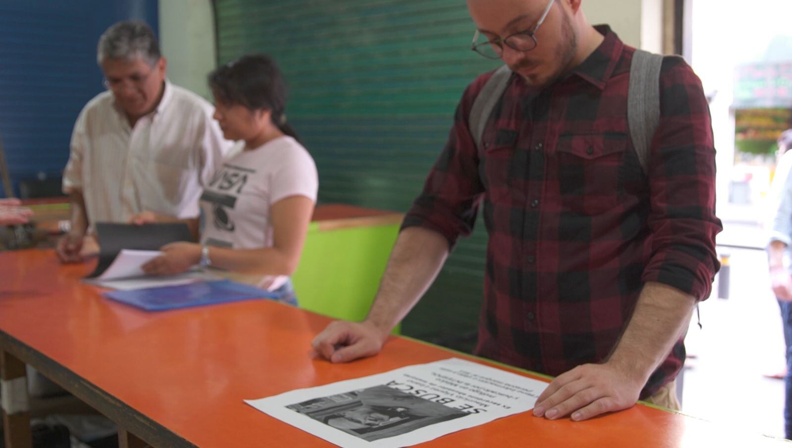 El monaguillo, el cura y el jardinero