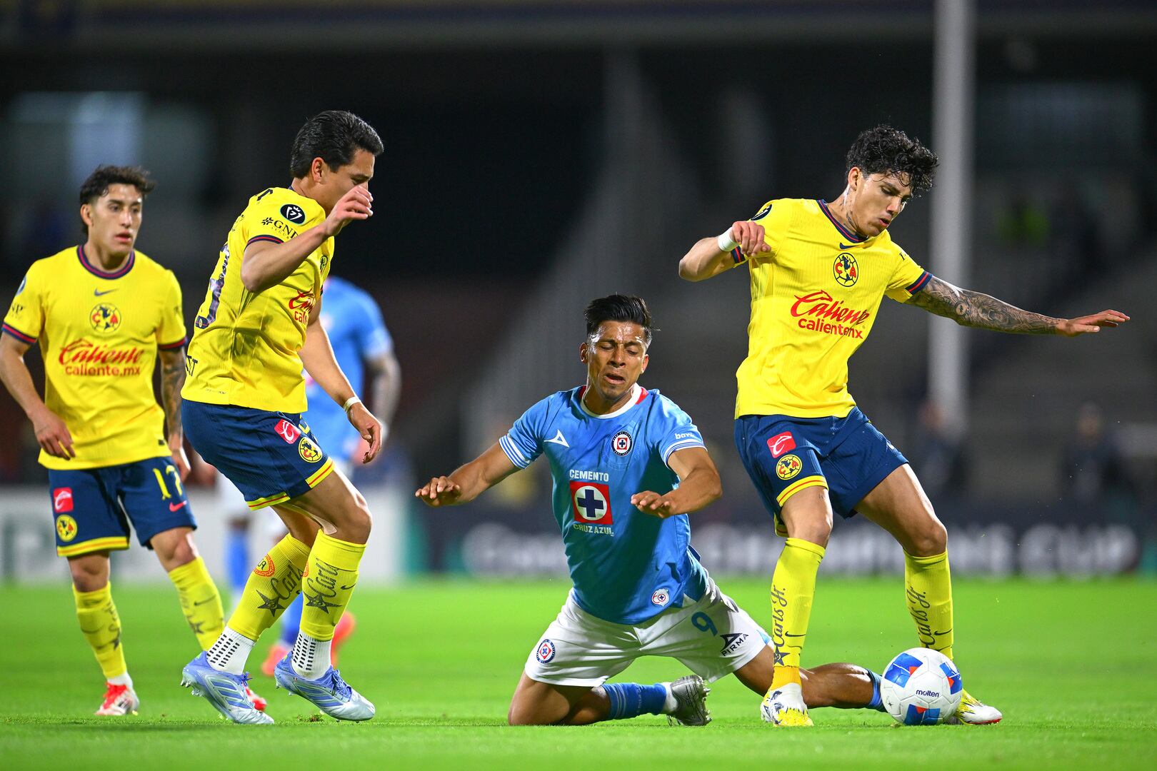 América quedó eliminado en la Copa de Campeones de Concacaf, al perder la serie de cuartos de final contra Cruz Azul.