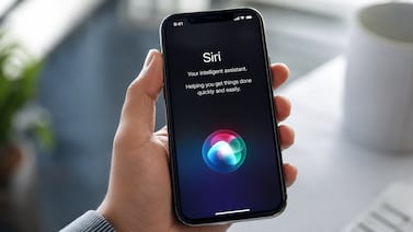 Apple diseña una nueva Siri con IA para evitar ‘vínculos emocionales’ y ‘relaciones románticas’