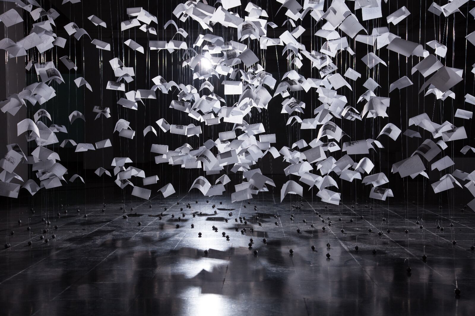 La artista Raquel Lejtreger realiza una reflexión del efecto de las inundaciones en las personas en 'Intemperie' a través de múltiples testimonios (Foto: Raquel Lejtreger)