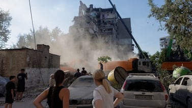 Ataques cruzados entre Ucrania y Rusia dejan como saldo al menos 16 muertos