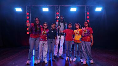 El grupo Chiquiticos le dio un nuevo sabor a este éxito de la música costarricense para pedir ‘Paz, paz, paz’