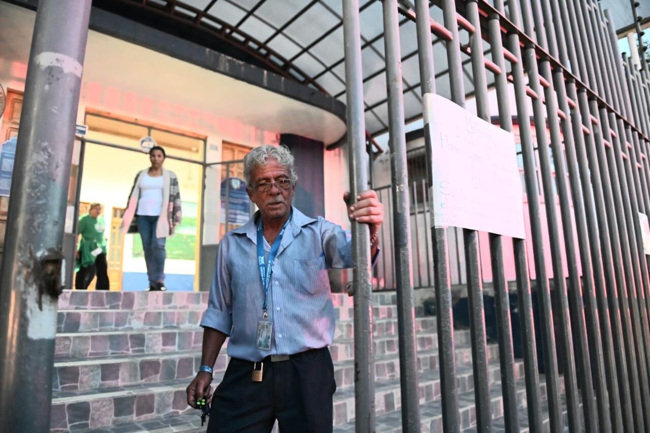 04/02/2024, San Jose, Cristo Rey, votación del Padre Sergio y cierre de la Escuela Republica de Nicaragua en este día de elecciones municipales.