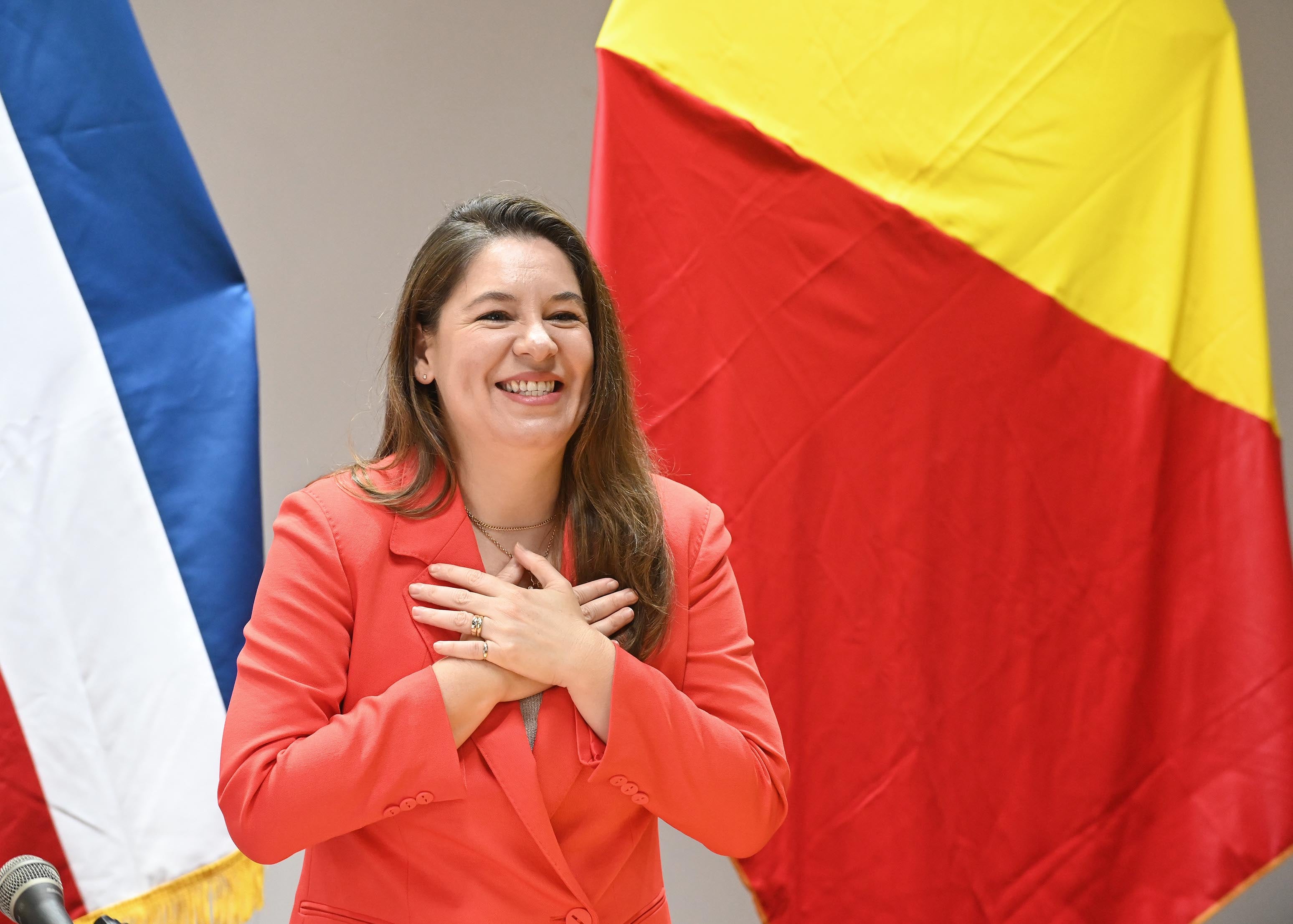 26 de julio del 2025. Colegio de Ingenieros Agrónomos en Moravia. 09:30 hrs. Asamblea del partidio Acción Ciudadana en la cual se ratifica como candidata a la presidencia de la República a Claudia Dobles, ex primera dama de la República y esposa del expresidente Carlos Alvarado. En la foto: Dirigentes y seguidores del partido apoyaron la candidatura de Dobles y ésta se mostró muy agradecida durante su discurso. Fabián Solano, presidente del partido. Foto: Albert Marín.