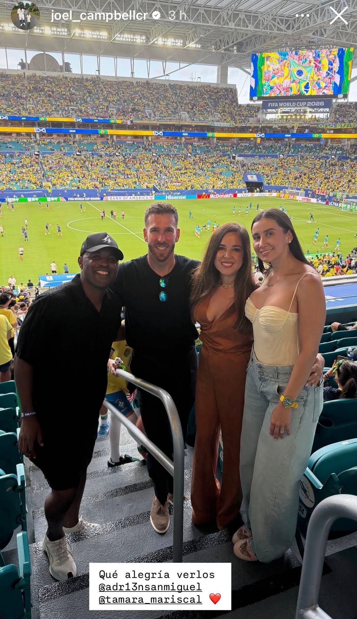 Joel Campbell y Fernanda Mora se encontraron con Adrián San Miguel y Tamara Mariscal en el Estadio de Miami.