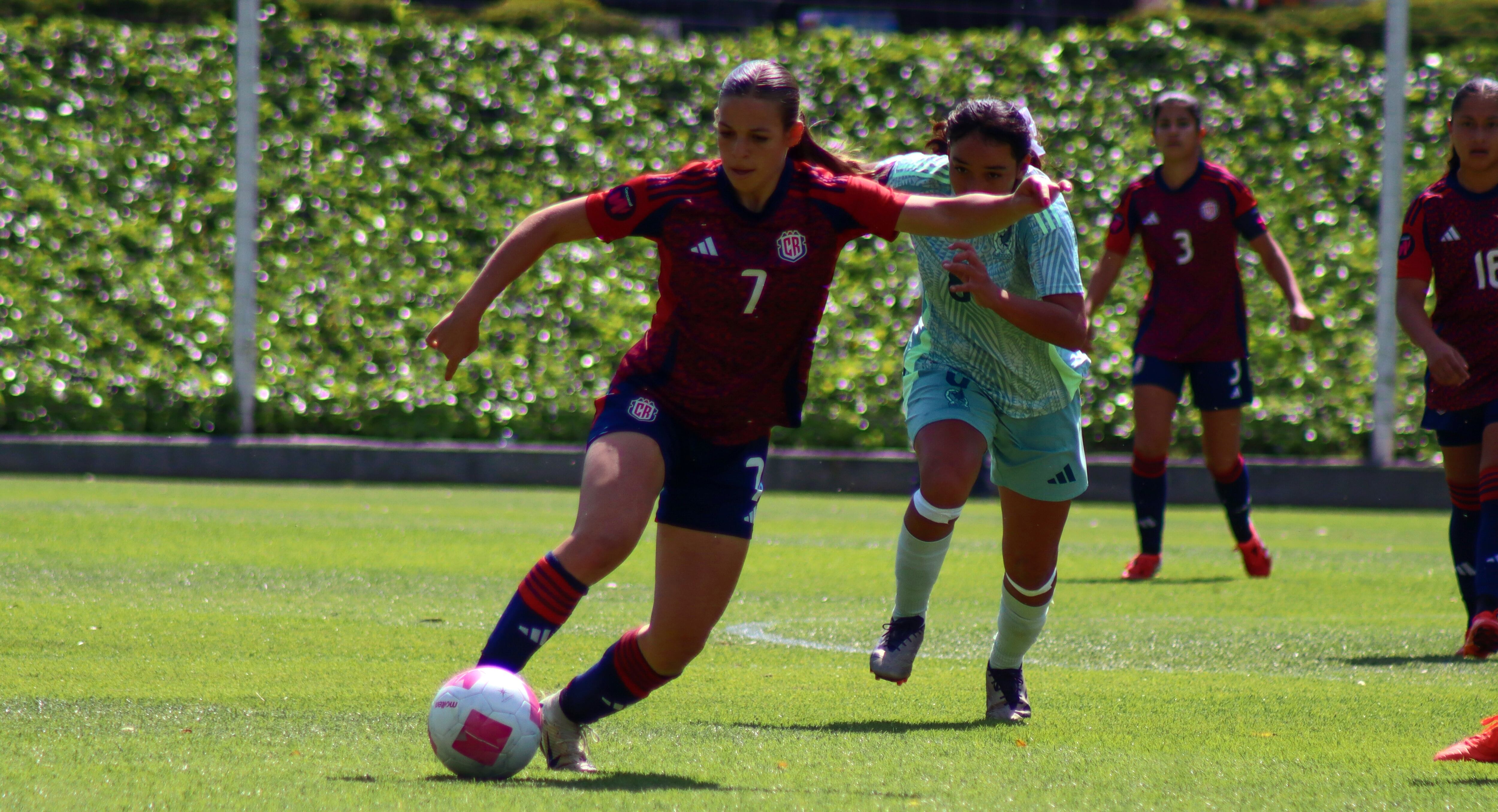 Costa Rica cayo contra Mexico en el premundial de la Concacaf