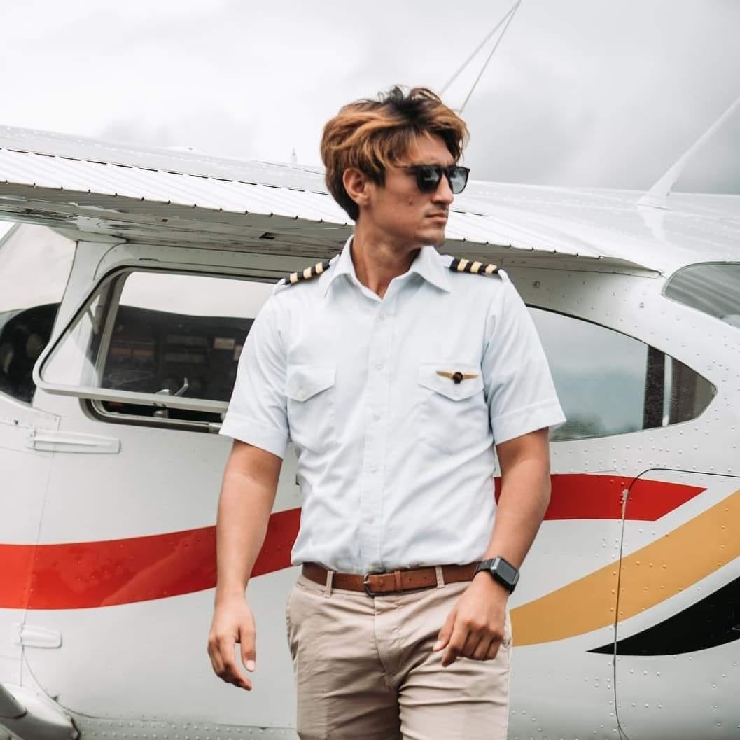 Erick Carballo, piloto costarricense, falleció en accidente aéreo el sábado.