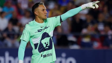 Cuando Keylor Navas habla, todos escuchan: este video imperdible en el camerino de Pumas se vuelve viral