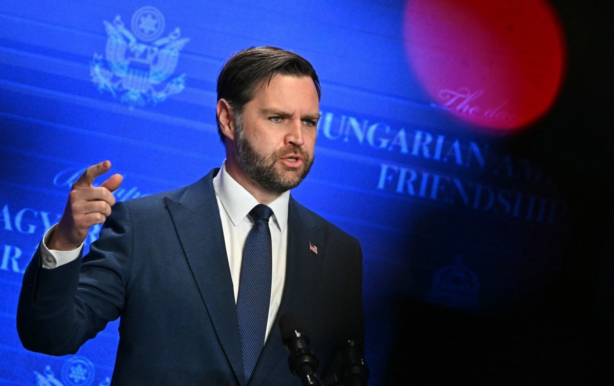 JD Vance se encuentra en Hungría apoyando a Viktor Orbán.
