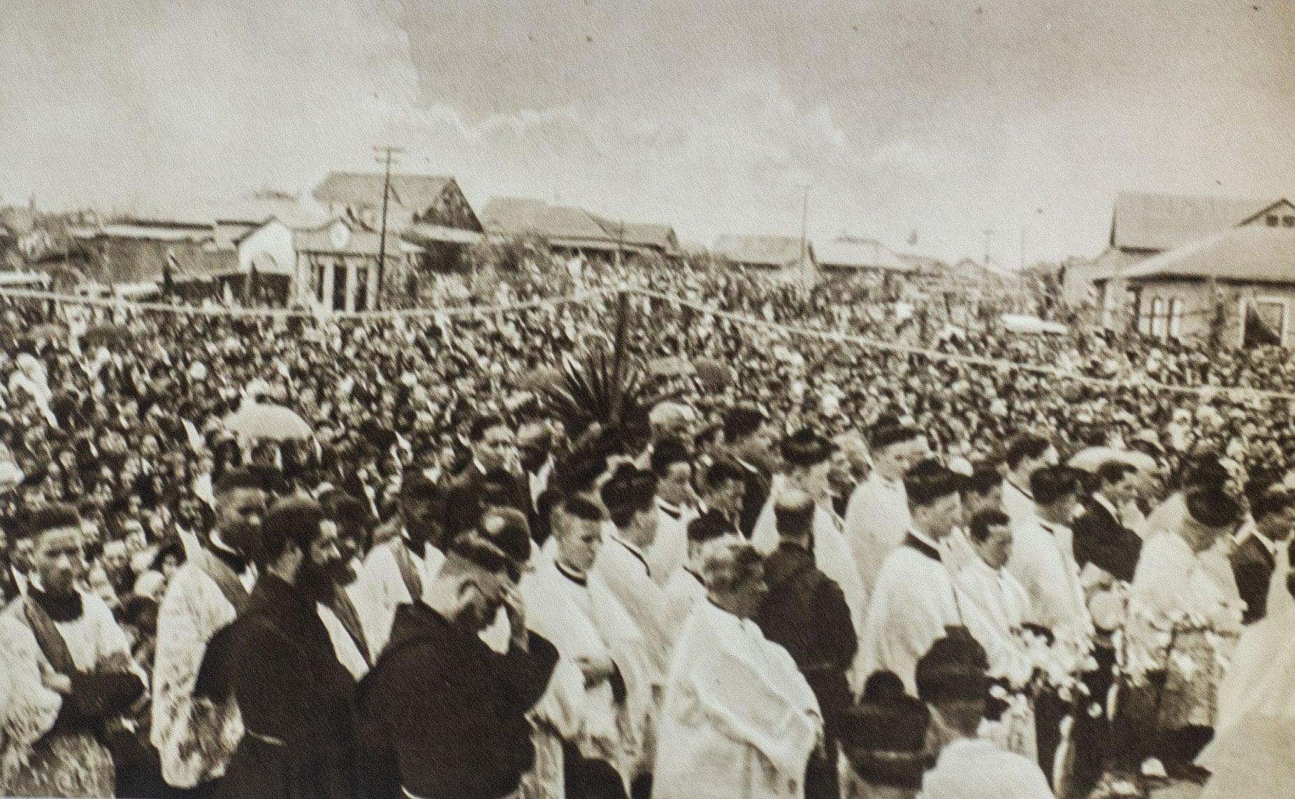 20/04/2026 Cartago, Basílica de los Angeles, Conmemoración del Centenario de la Coronación Pontificia de la imagen de Nuestra Señora de los Angeles, Patrona de Costa Rica, 1926 - 2026, entrevista con Pbro Ricardo Cerdas Guntanis, fotografía: Marvin Caravaca.