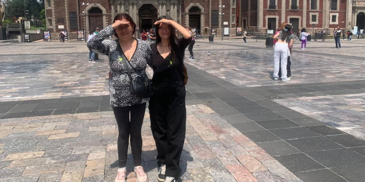 Luz Elena Castillo y Luisa Castillo