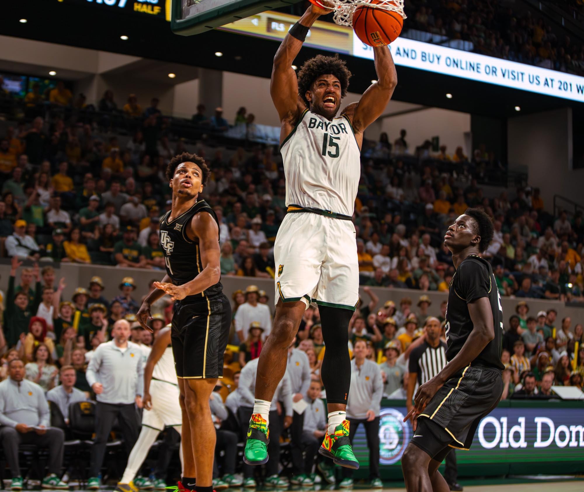 Norchad Omier
Basquetbolista de Ncaragua
Jugará la Summer League con los Cavaliers de Cleveland
23 años
29 de junio del 2025
Instagram de TN8.TV