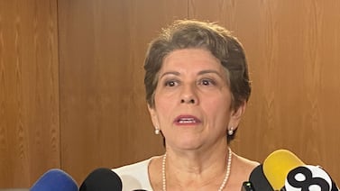 Marta Acosta impugna en Sala IV pagos excesivos en Municipalidad de Garabito