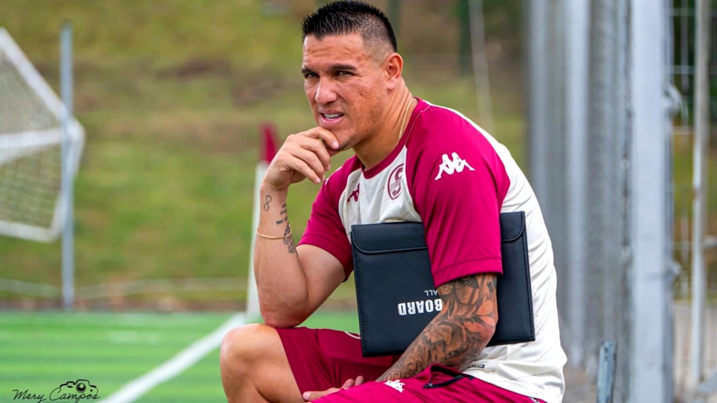 David Guzmán feliz por su ‘nuevo trabajo’: ya aprobó las pruebas que le cambiarán el futuro