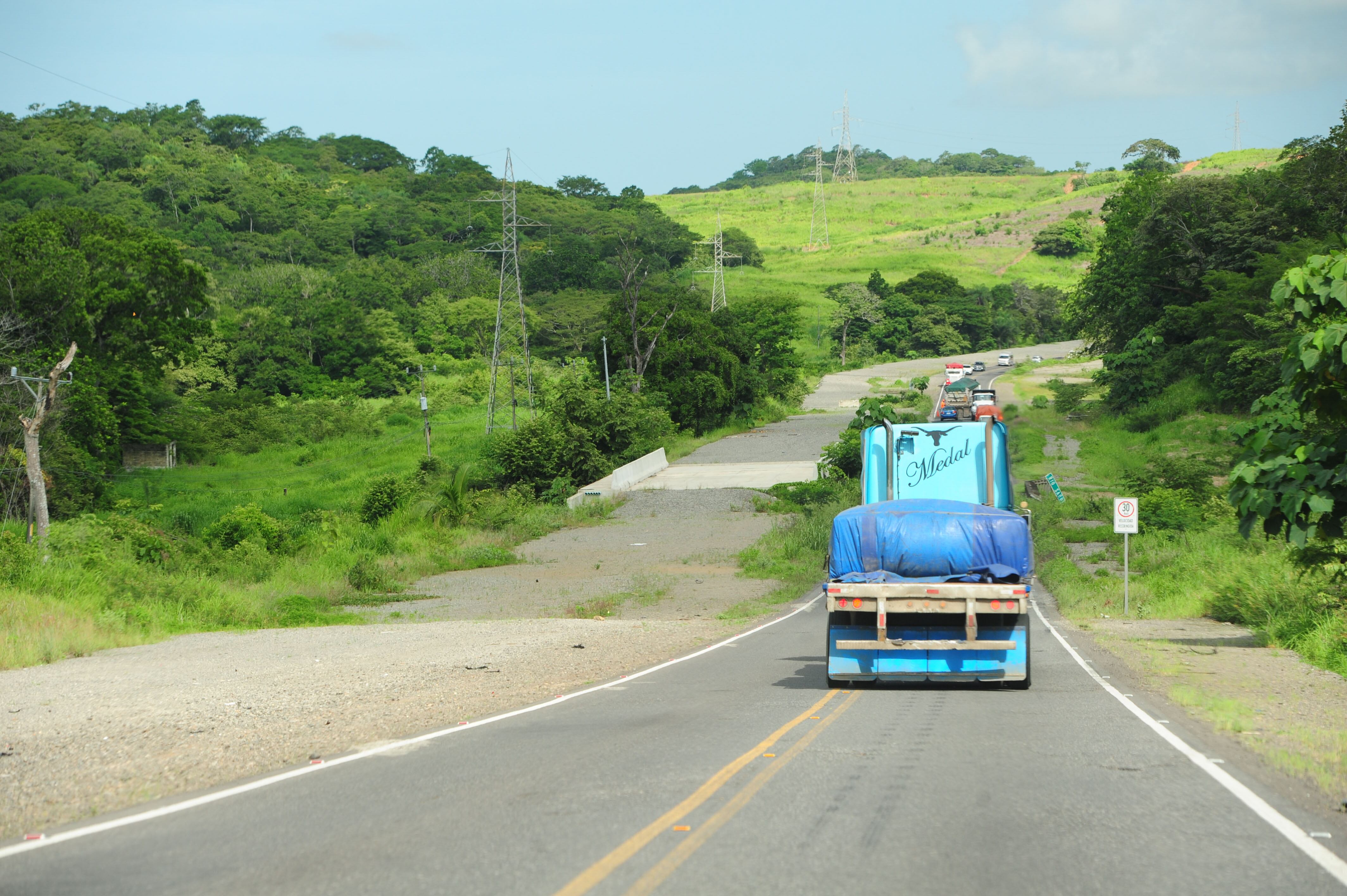 Tramo de la Interamericana norte entre Barranca y Limonal será licitado para su ampliación.