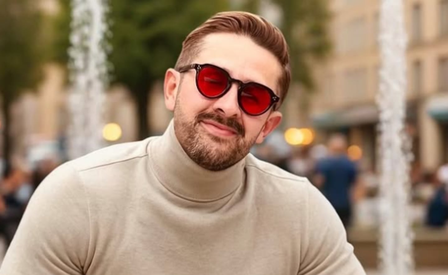 Omar Cascante responde a seguidor que criticó su forma de vivir la fe: ‘No sea como esta persona’