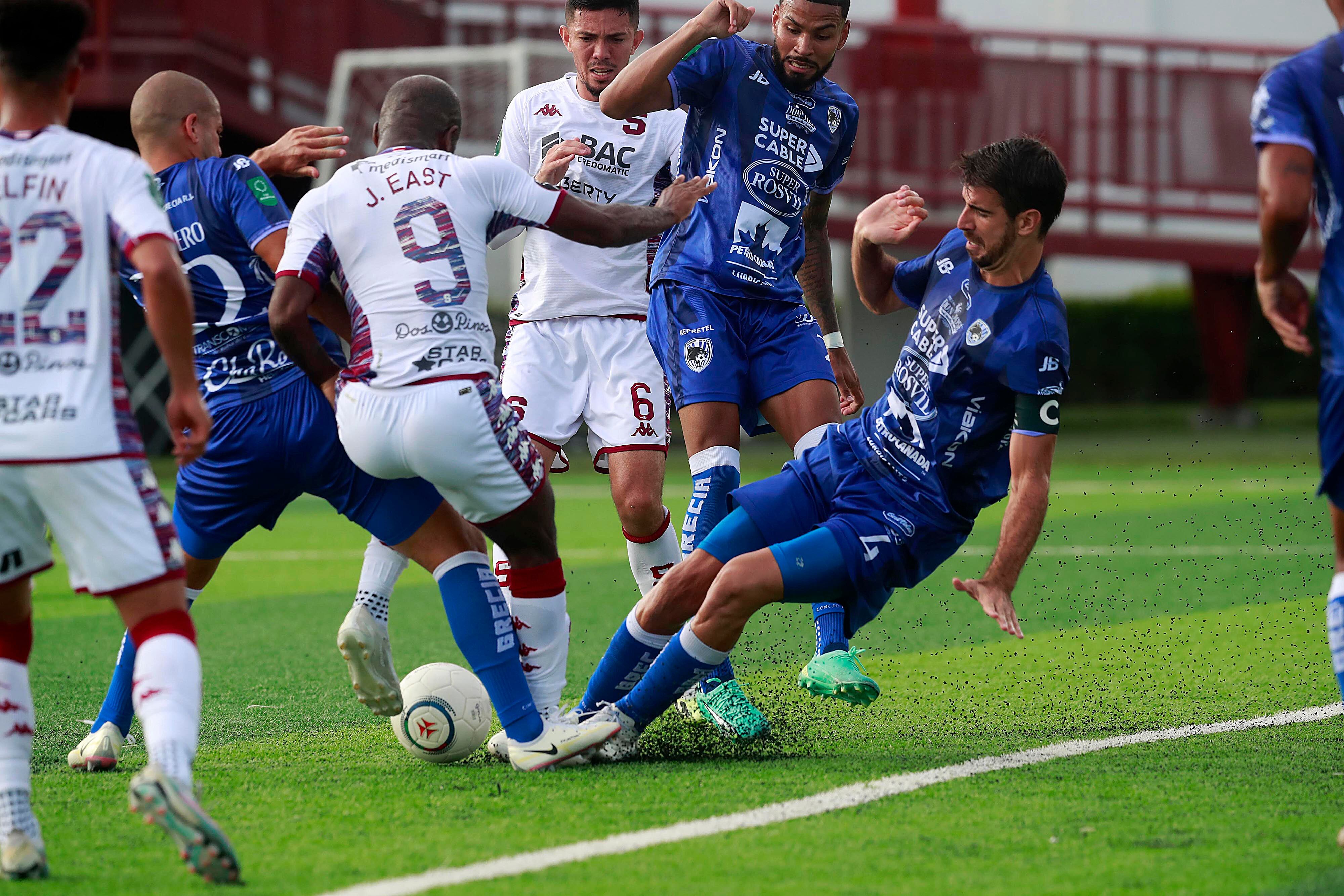 23/11/2023 Estadio Rafael Bolaños, Alajuela. El Municipal Grecia recibió al Deportivo Saprissa, en partido de la jornada 21 del Torneo de Apertura, Liga Promérica 2023.