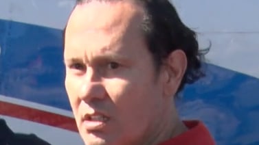 Las últimas palabras de Celso Gamboa antes de despegar extraditado a Estados Unidos