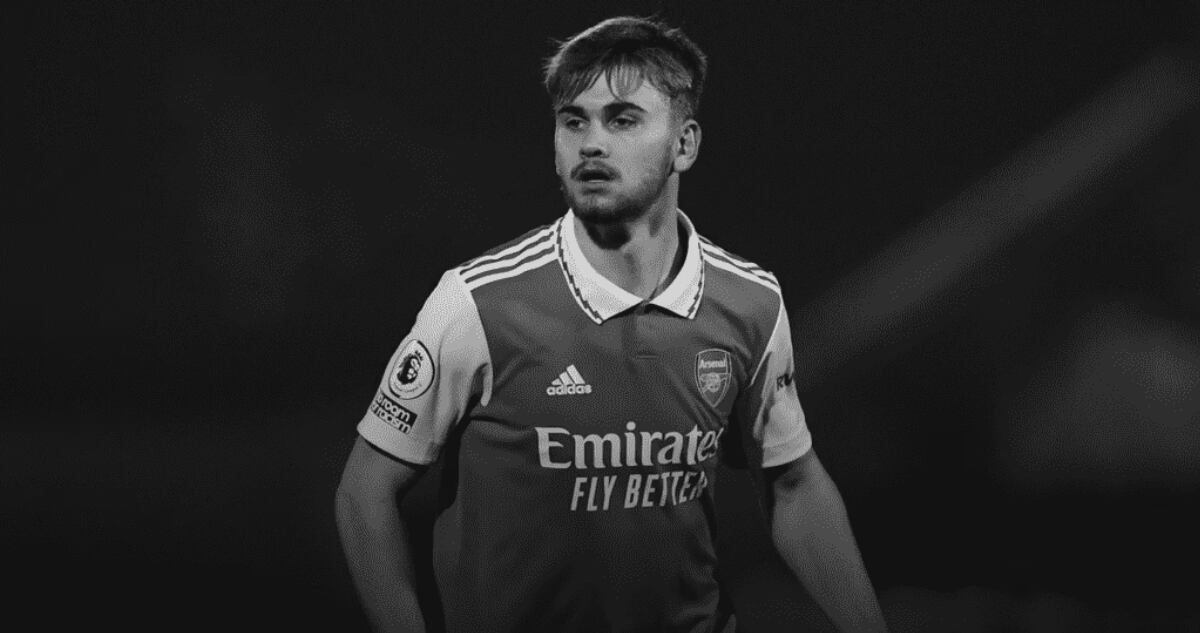 Billy Vigar, exfutbolista del Arsenal fallecido tras golpearse la cabeza contra un muro en un partido.