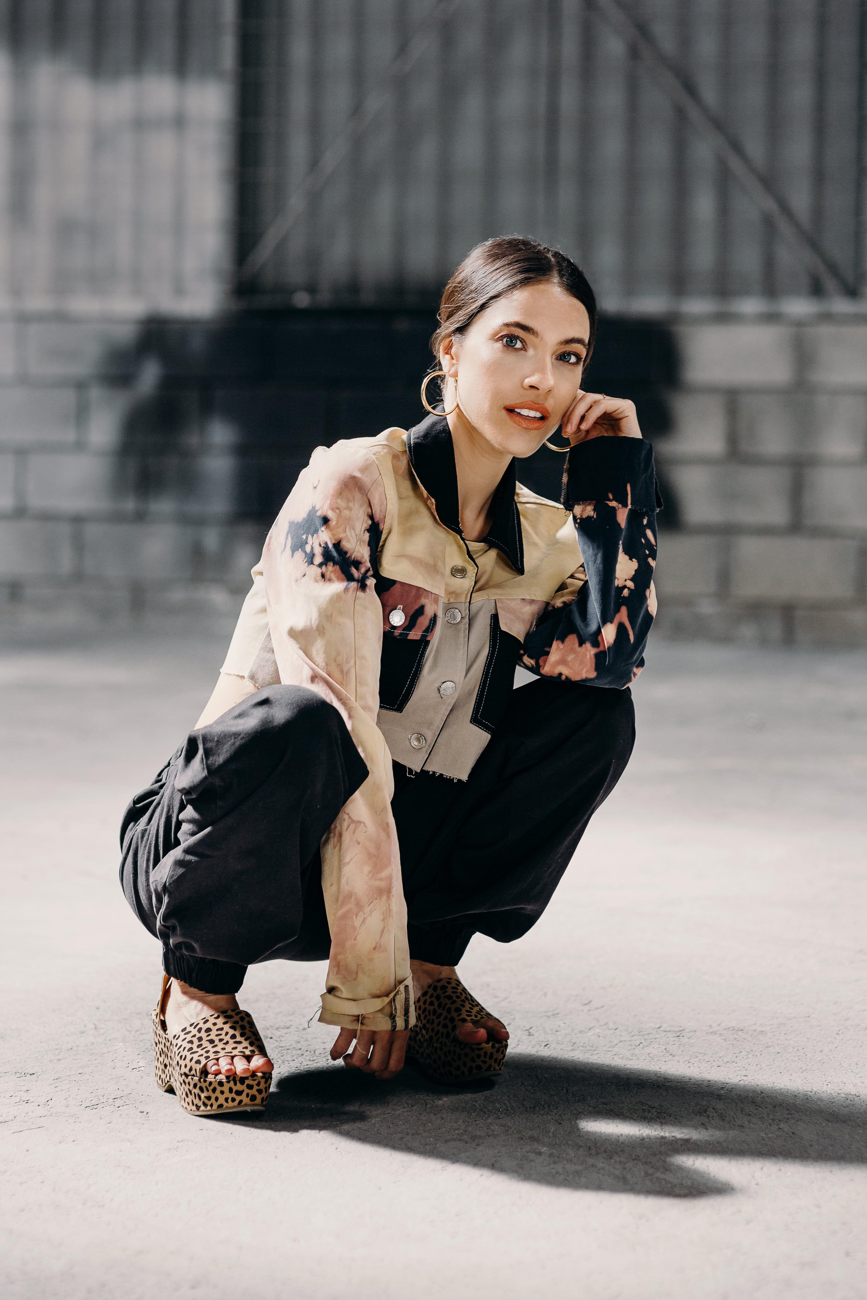 Personajes 2020: Debi Nova - La voz tica que triunfa internacionalmente cantando sobre el volcán Irazú. Foto: Cortesía de Sony Music para 'La Nación'