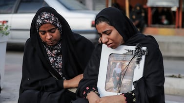 ¿Quién bombardeó la escuela de niñas en Irán? Esto es lo que se sabe hasta ahora