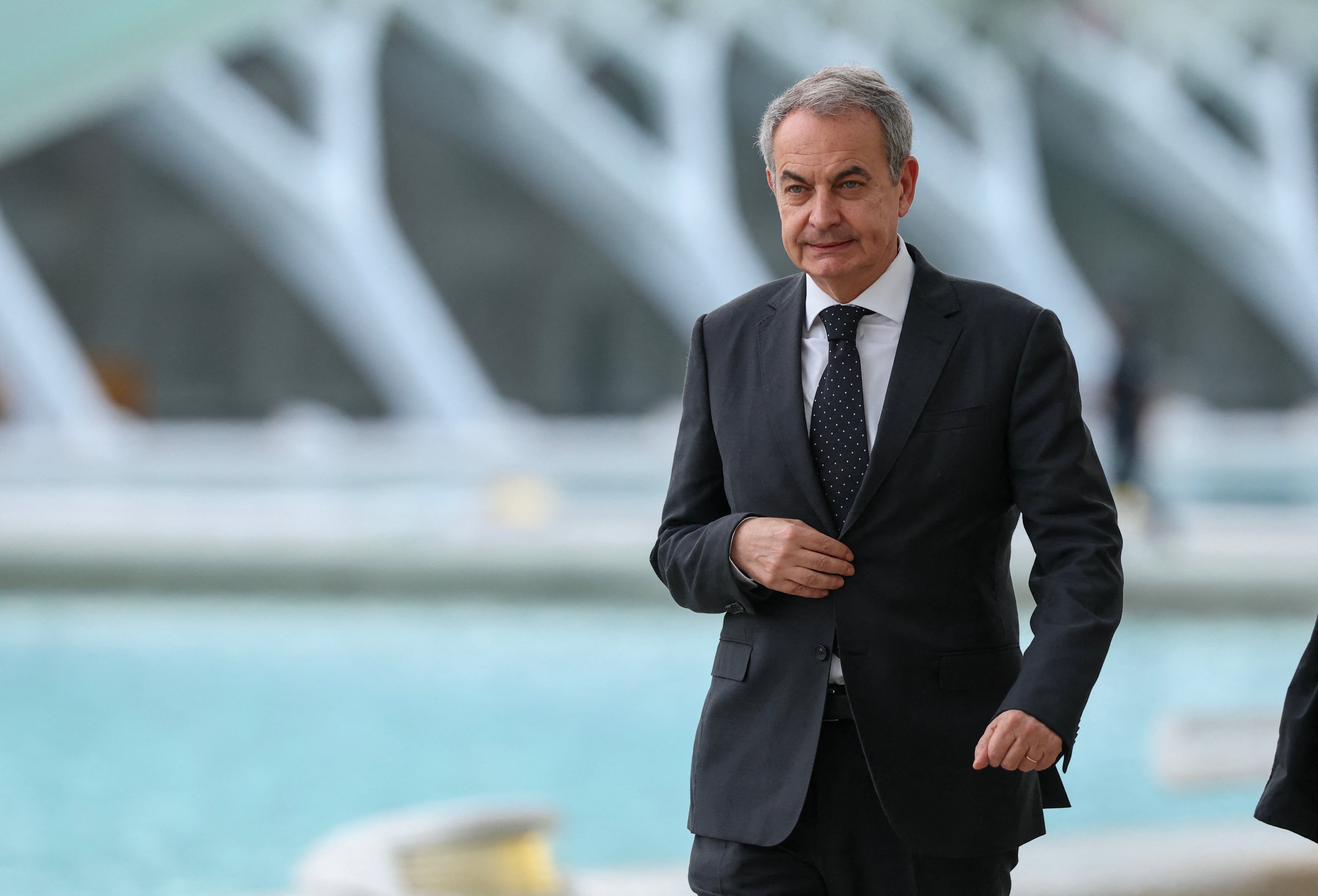 José Luis Rodríguez Zapatero fue imputado por la Justicia española por presunto tráfico de influencias y otros delitos relacionados con el rescate de la aerolínea Plus Ultra. Foto: AFP.
